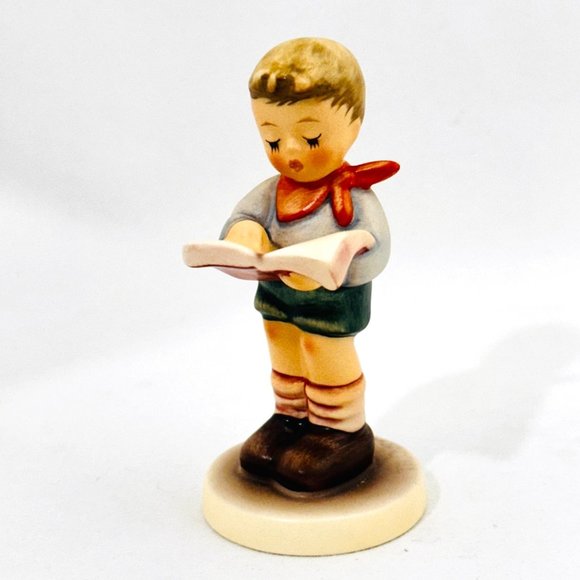 Goebel Hummel #2087/B  "Honor Student" TMK8 - Club Membership Edition - Picture 8 of 13